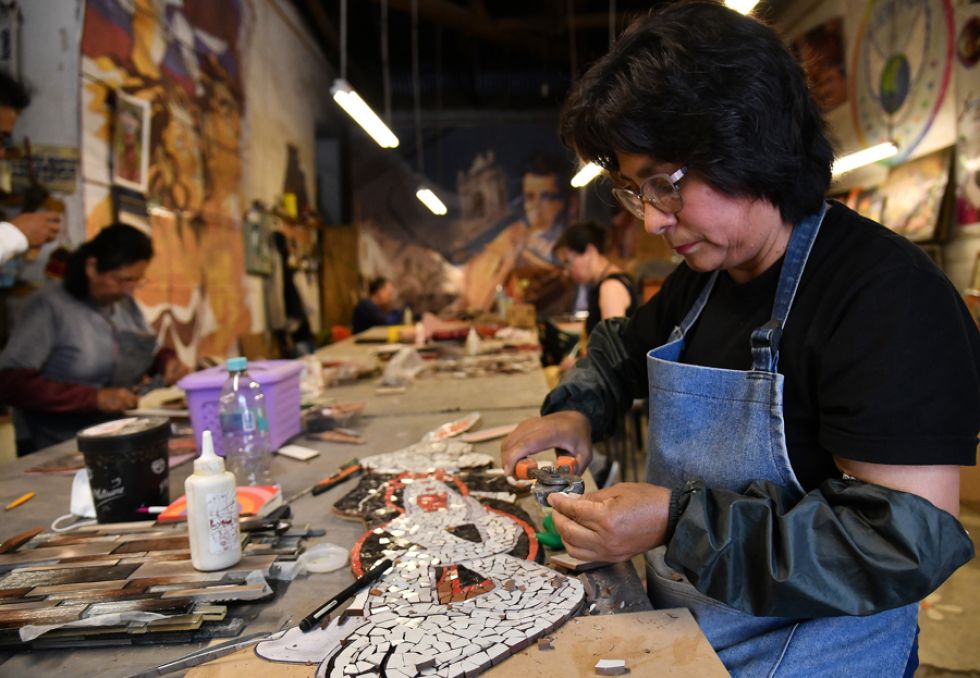 Kuska: el colectivo que hace arte con cerámica rota 12 Kuska: el colectivo que hace arte con cerámica rota